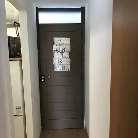 Yumbo Perfect Location Free Fast Wifi Apartment *